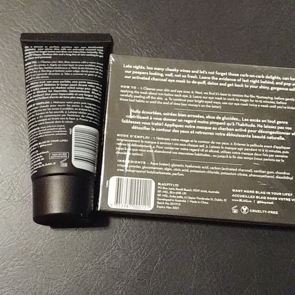 BLAQ eye masks/charcoal face mask - Picture 2 of 2